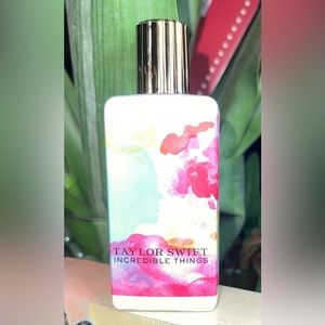 Taylor Swift, incredible Things EDP Perfume spray 1 oz without box